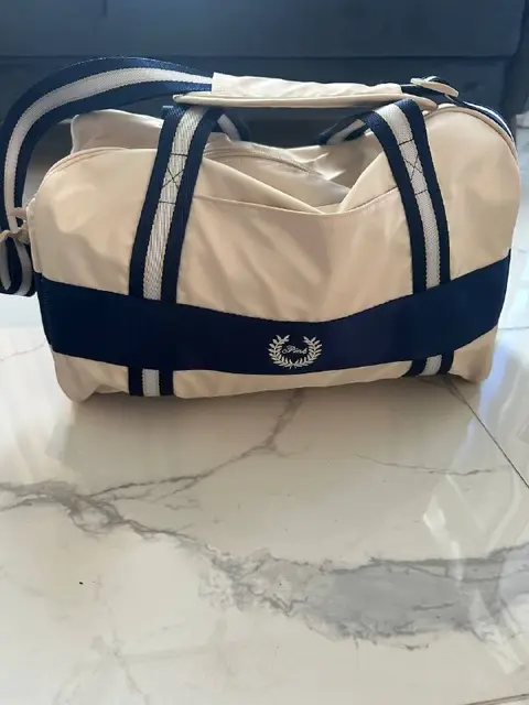 Victoria’s Secret — Анталия — 1 000 ₺