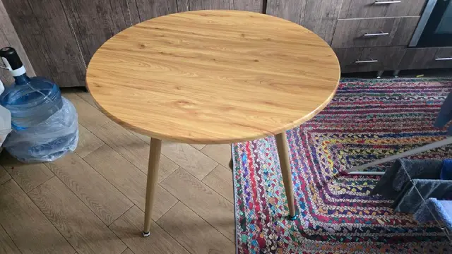 Круглый стол — Тбилиси — 130 ₾