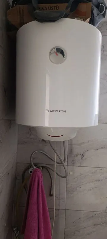 Электрический бойлер Ariston PRO R 50V