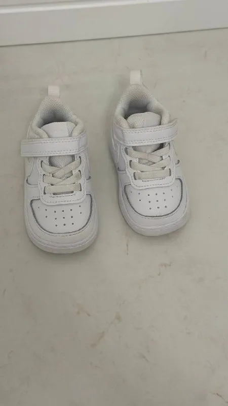 Детские кроссовки Nike и FILA