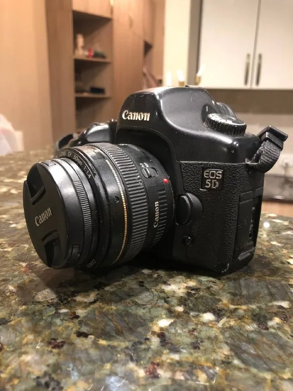 Canon EOS 5D