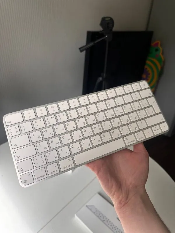 Apple Magic Keyboard A2450