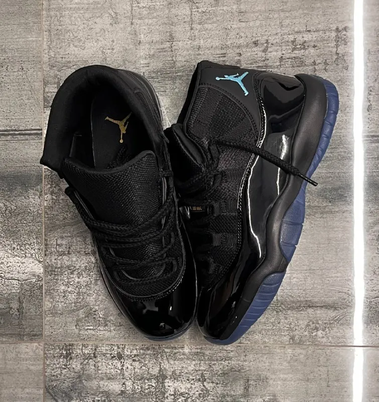 Кроссовки Jordan 11