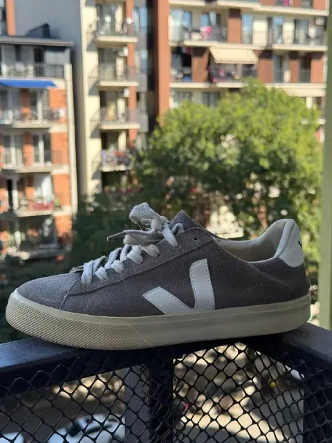 Кеды VEJA — Тбилиси — 25 ₾