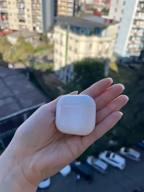 AirPods 4 с шумоподавлением — Батуми — 90 €