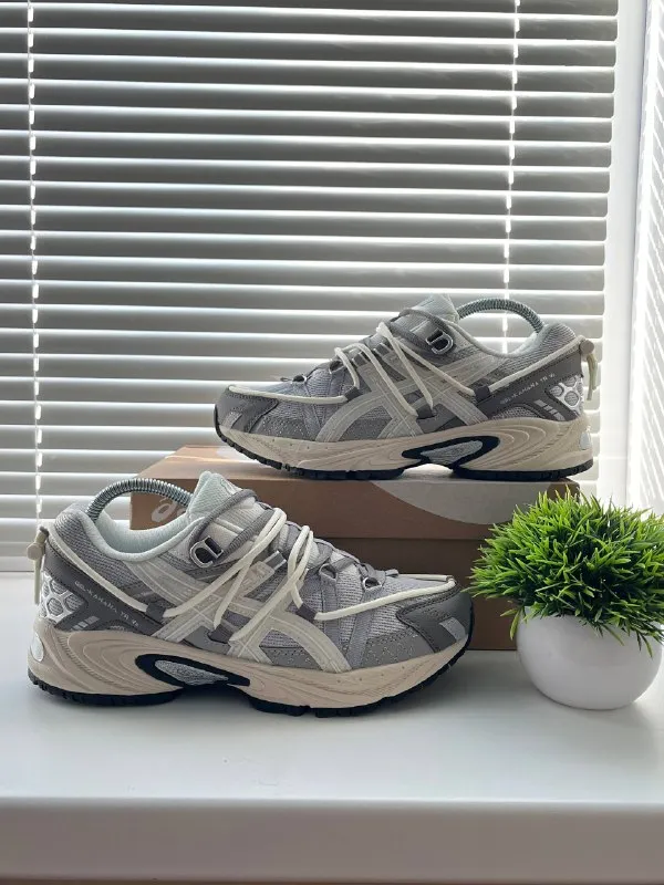 Кроссовки ASICS Gel-Kahana