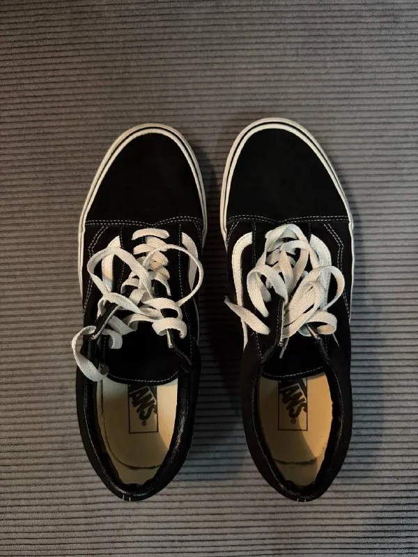 Vans Old Skool Shoes