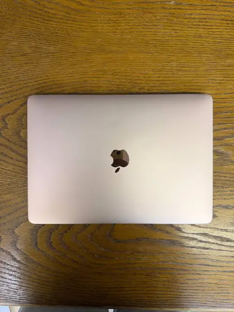 MacBook Air, M1, 8/256GB, Rose Gold — Тбилиси — 1 090 ₾