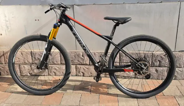 Продам — Алматы — 250 000 ₸