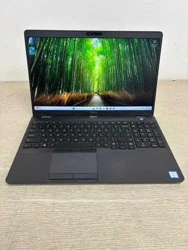 DELL 5500 icore 7 — Батуми — 740 ₾