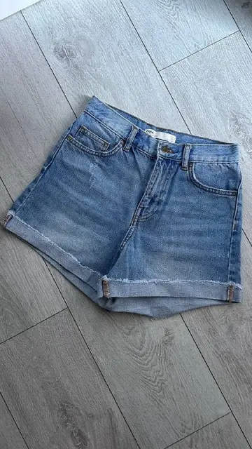 Шорты — Батуми — 15 ₾