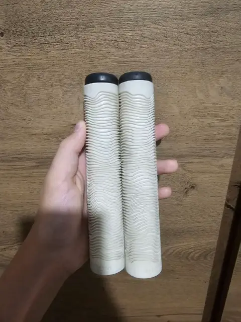 Аурумикс озон бренд грипсы — Батуми — 25 ₾