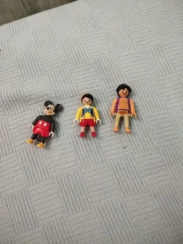 Игрушки из киндера