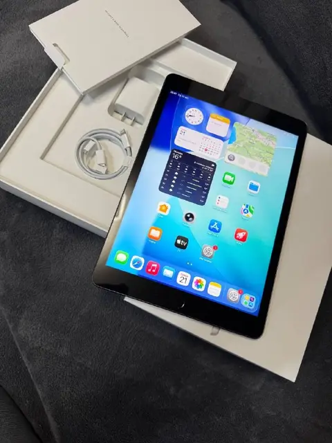 IPad 9 64 gb WiFi+ 4g — Тбилиси — 500 ₾
