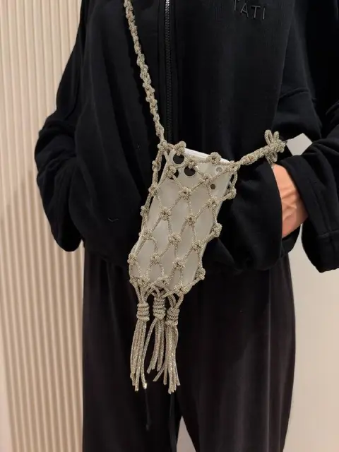 Аксессуар для телефона — Батуми — 50 ₾