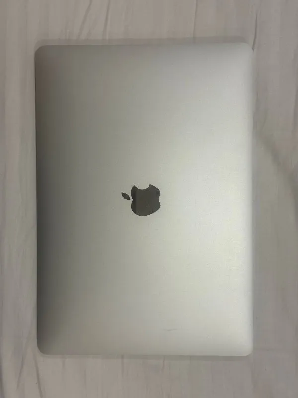 MacBook Air 13″ (2020)
