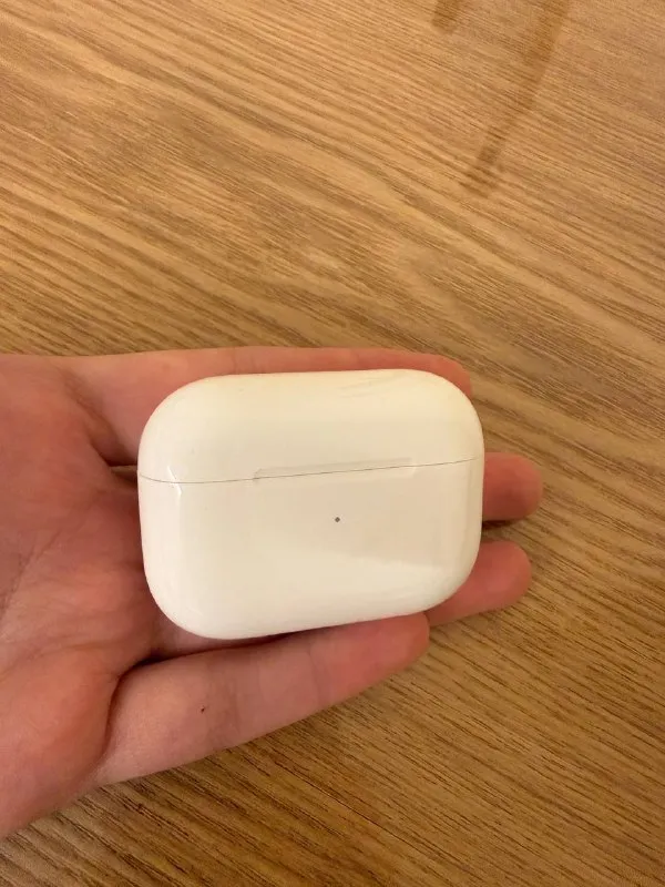 Наушники airpods