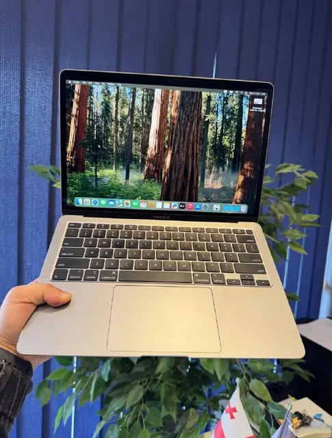 MacBook Air 2020 года 13.3 дюймов — Тбилиси — 900 ₾