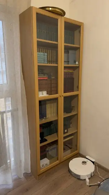 Книжный шкаф IKEA — Тбилиси — 500 ₾