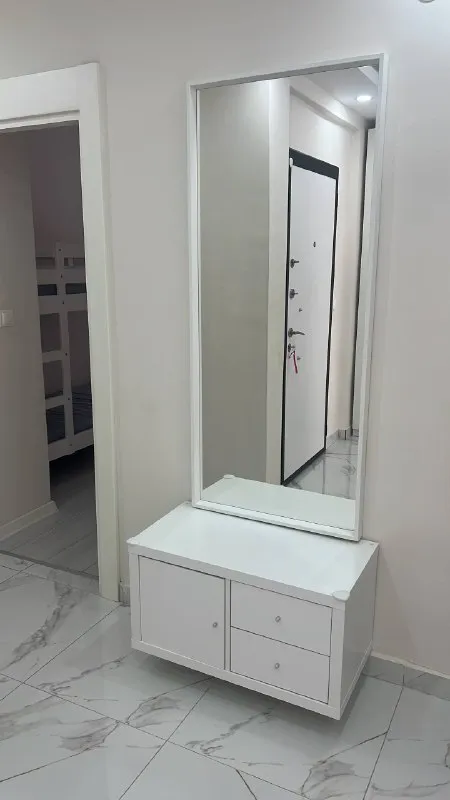 Комплект зеркало + тумба