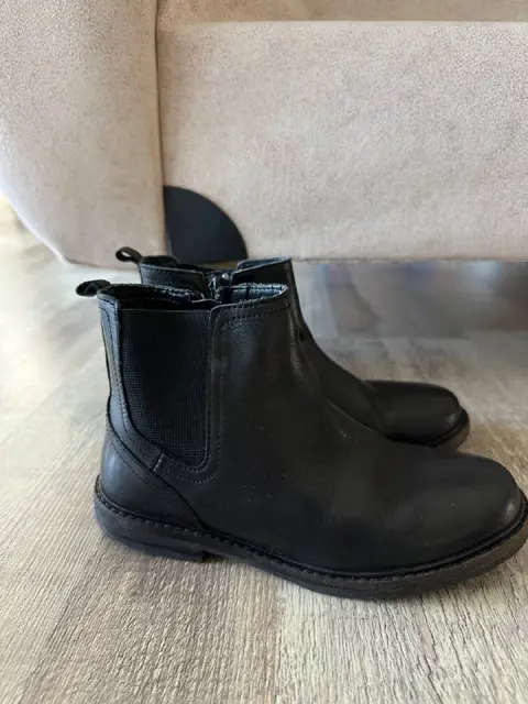 Кожаные ботинки Zara демисезон 31 размер — Анталия — 300 ₺