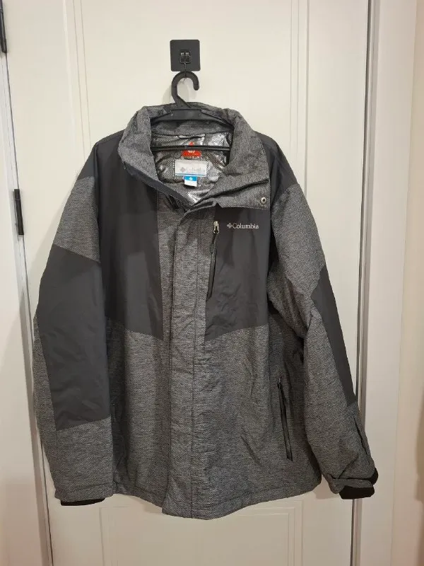 Columbia Piste Beast Omni-Tech Ski Jacket