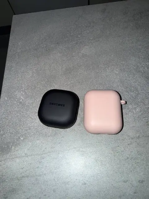 AirPods 2 & Samsung Buds2 Pro — Анталия — 2 600 ₺