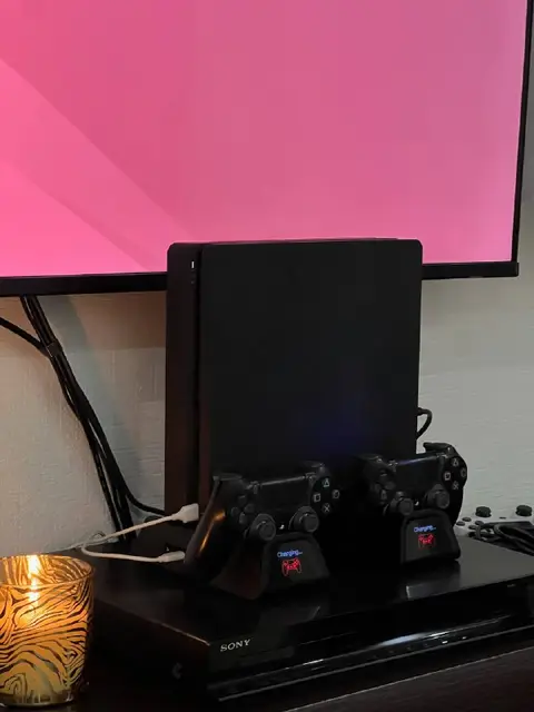 PlayStation 4 Slim 1TB — Batumi — 400 ₾