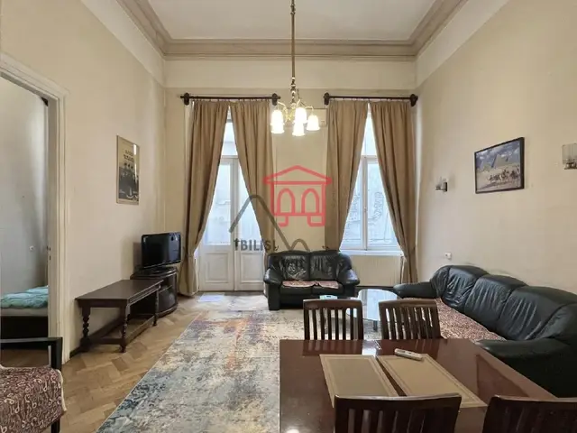 Просторная квартира в районе Сололаки — Tbilisi — 1,500 $