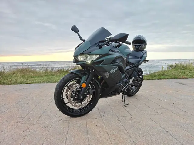 Kawasaki EX650 2025 года — Тбилиси — 6 200 $