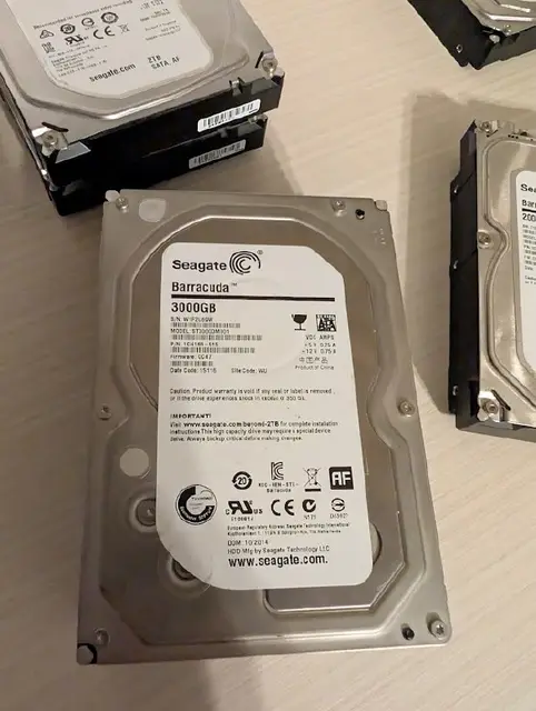 Seagate 2TB — Tbilisi — 300 ₾