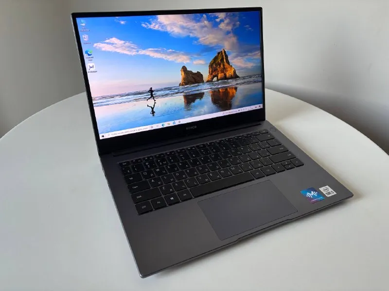 HONOR MagicBook X 14