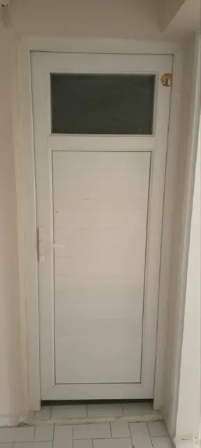 Дверь пластиковая 1,9/0,6 — Анталия — 250 ₺