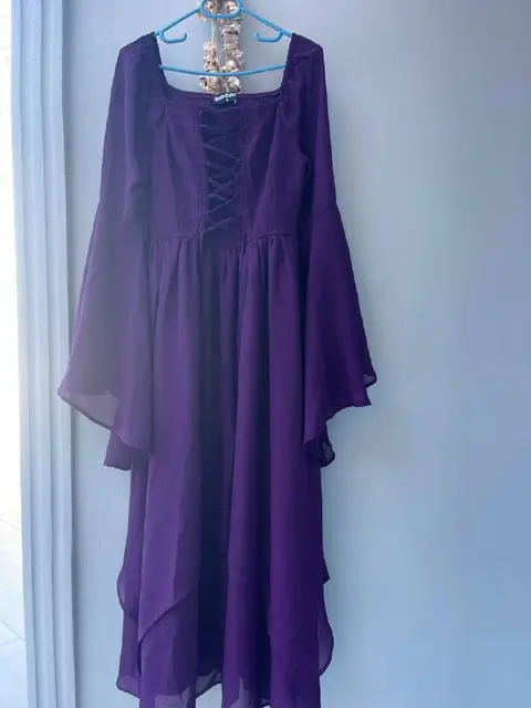 Платье — Batumi — 30 ₾