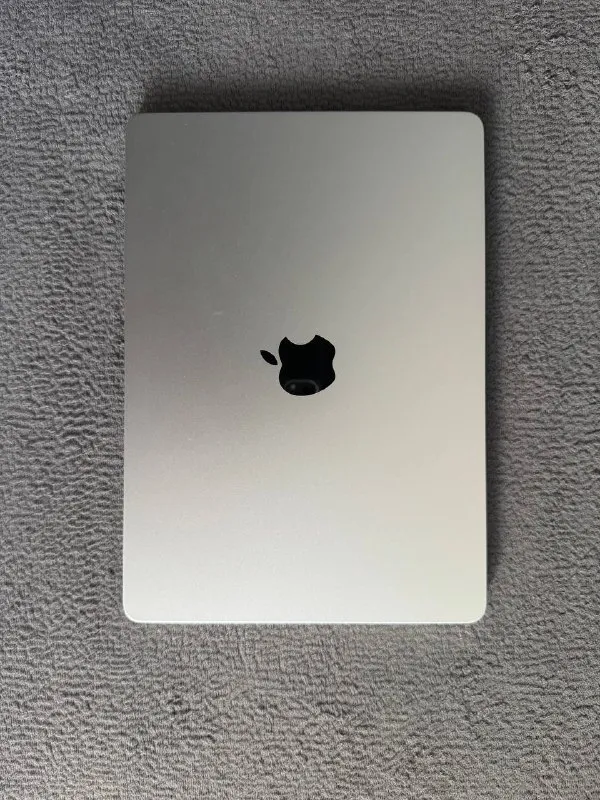 MacBook Air 13» M4 — 2025