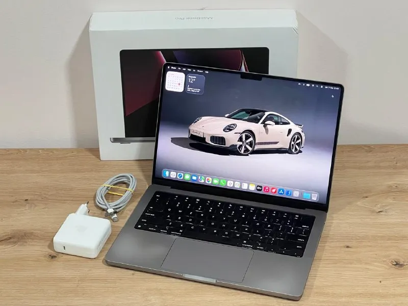 Apple MacBook Pro 14» (2023) Space Gray