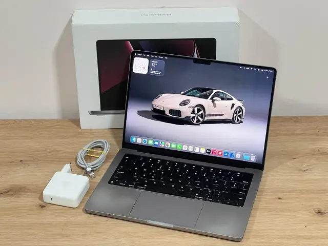 Apple MacBook Pro 14» (2023) Space Gray — Белград — 2 500 €