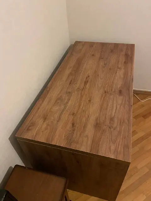 Стол — Тбилиси — 150 ₾