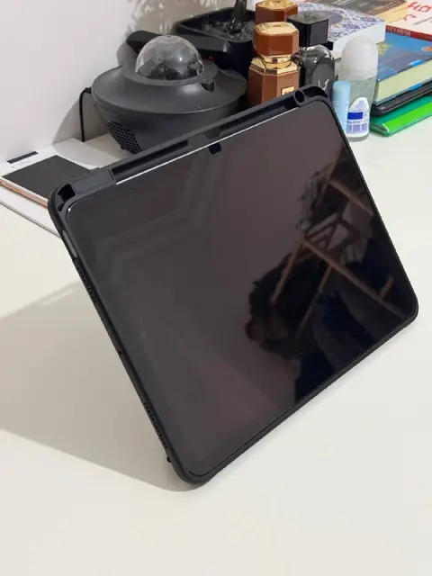 Ipad air 11-inch m4 wi-fi — Стамбул — 32 000 $