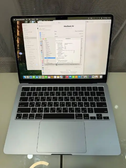 MacBook Air M4 — Батуми — 2 850 ₾