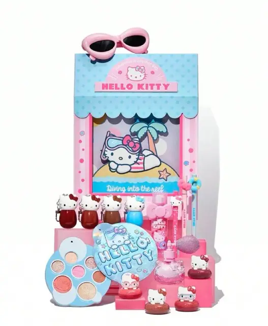 Набор декоративной косметики SHEGLAM × Hello Kitty — Стамбул — 4 500 ₺
