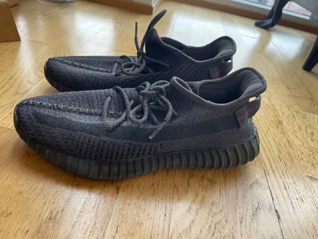 Кроссовки адидас 45 размер — Istanbul — 1,500 ₺