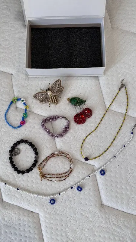 Украшения из бисера