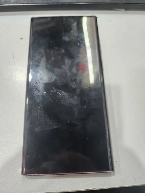 Samsung Galaxy S22 Ultra — Батуми — 950 ₾