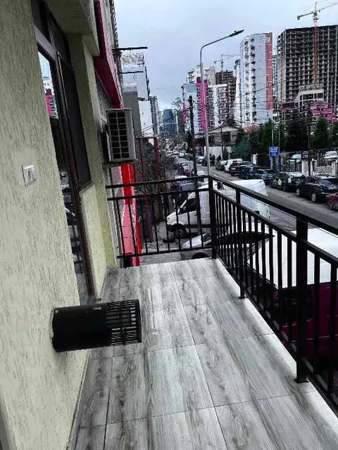 3х комнатную квартиру с двумя комнатами — Batumi — 450 $