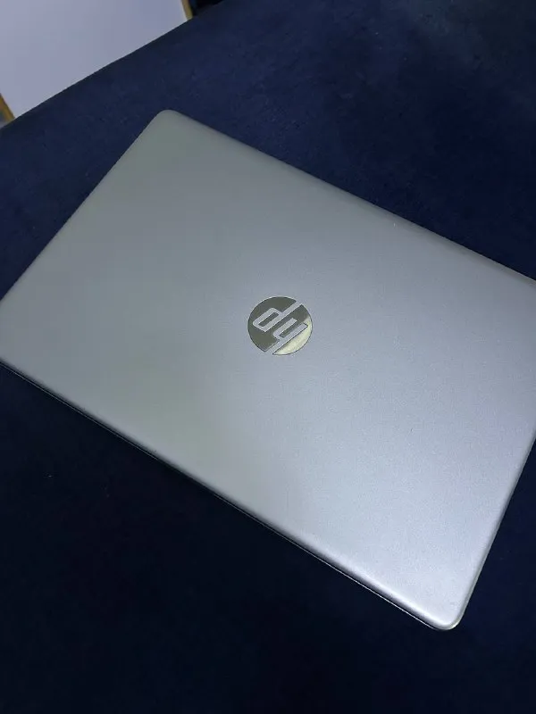HP Laptop 15s-fq2xxx