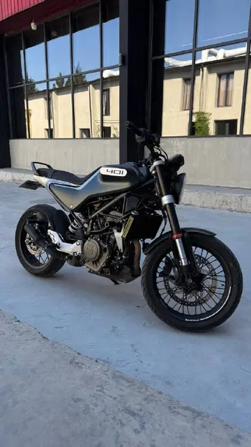 Husqvarna Svartpilen 401 — Батуми — 8 000 ₾