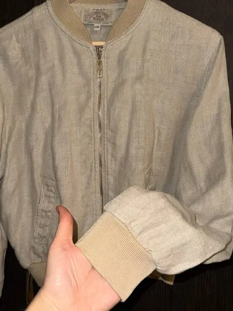 Льняной бомбер ARMANI — Tbilisi — 50 ₾
