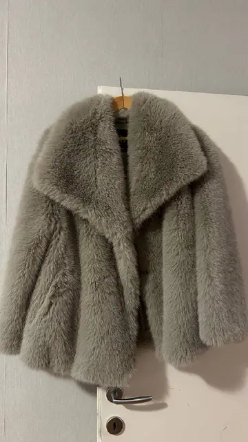 Шубка Zara — Белград — 4 000 дин