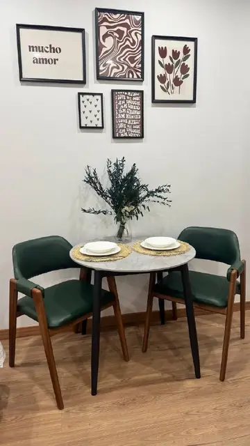 Два зеленых стула из экокожи и картина — Batumi — 350 ₾